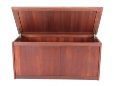 BOX Victoria
